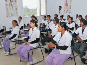 Read more about the article Advanced Nursing Practice and Its Crucial Role in Healthcare